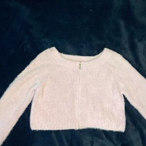 pink fluffy zip up crop top